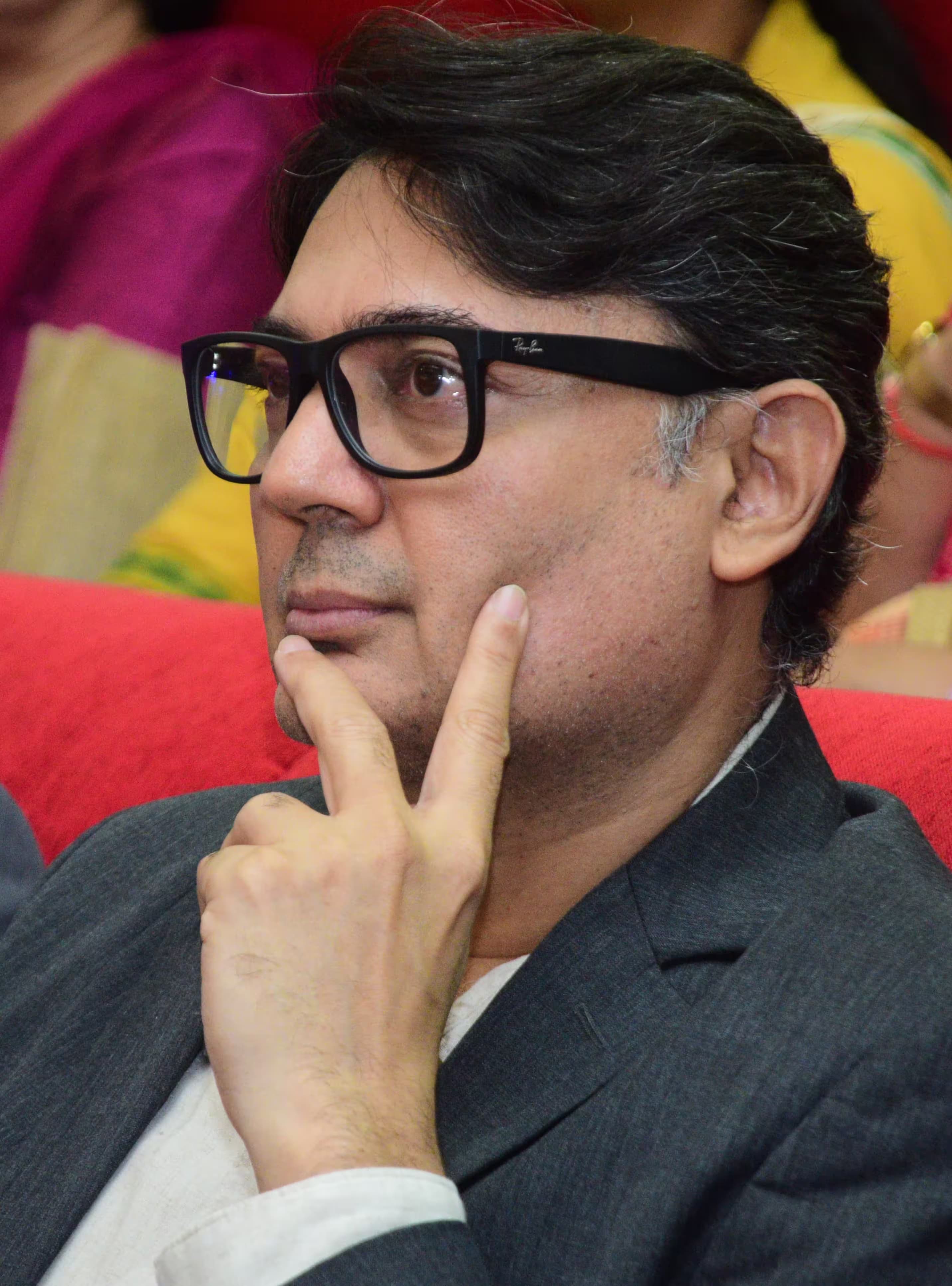 Portrait of Prof. Vilas Padhye